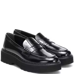 Tod's Black Patent Leather platform loafers - Size 38.5 (8.5 US)